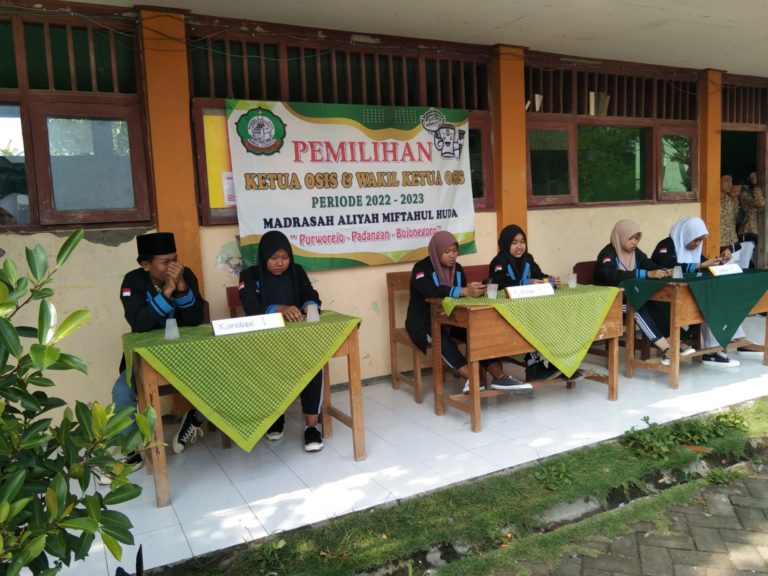 PEMILIHAN KETUA OSIS MA Miftahul Huda Purworejo Masa Bakti 2022-2023