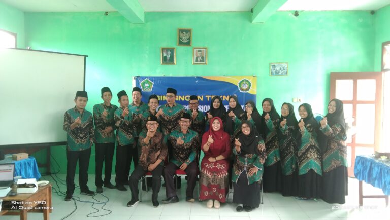 BIMBINGAN TEKNIS Kurikulum Operasional Merdeka