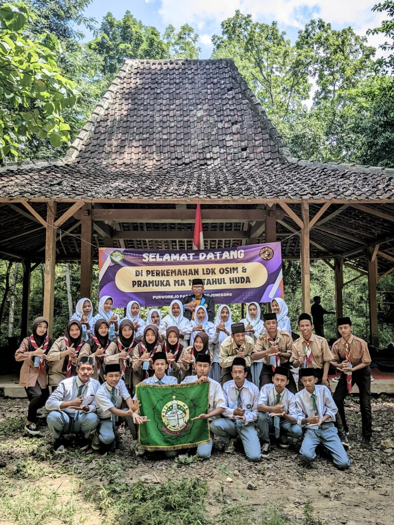 LDK OSIM TAHUN 2024 DI BUMI PERKEMAHAN KEDUNG PUPUR